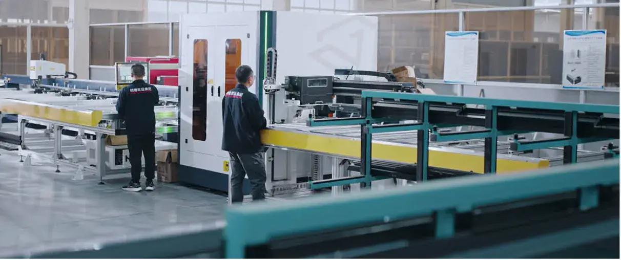 PINDÉ assembly line